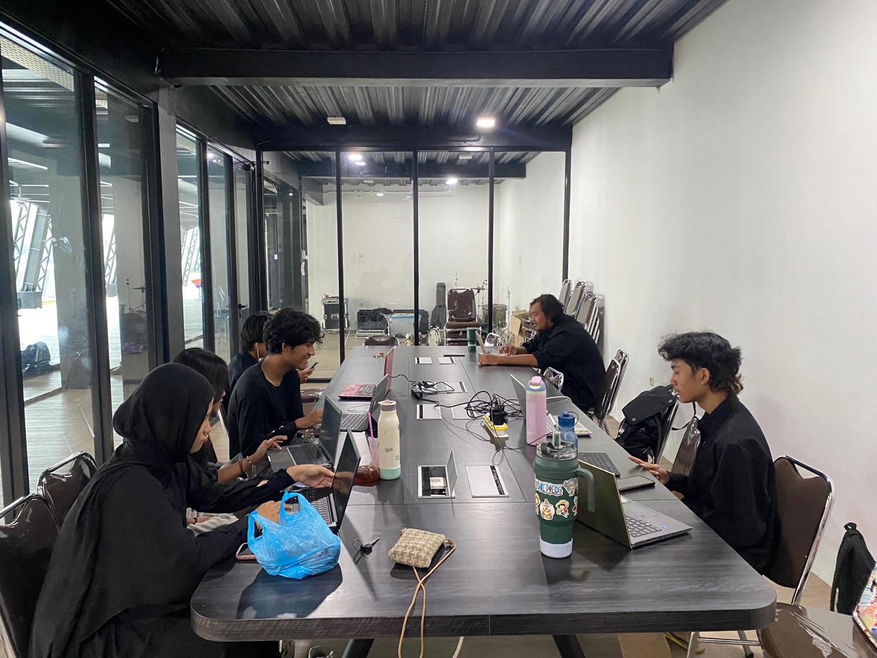 Dinusfest Poem Competition 2026